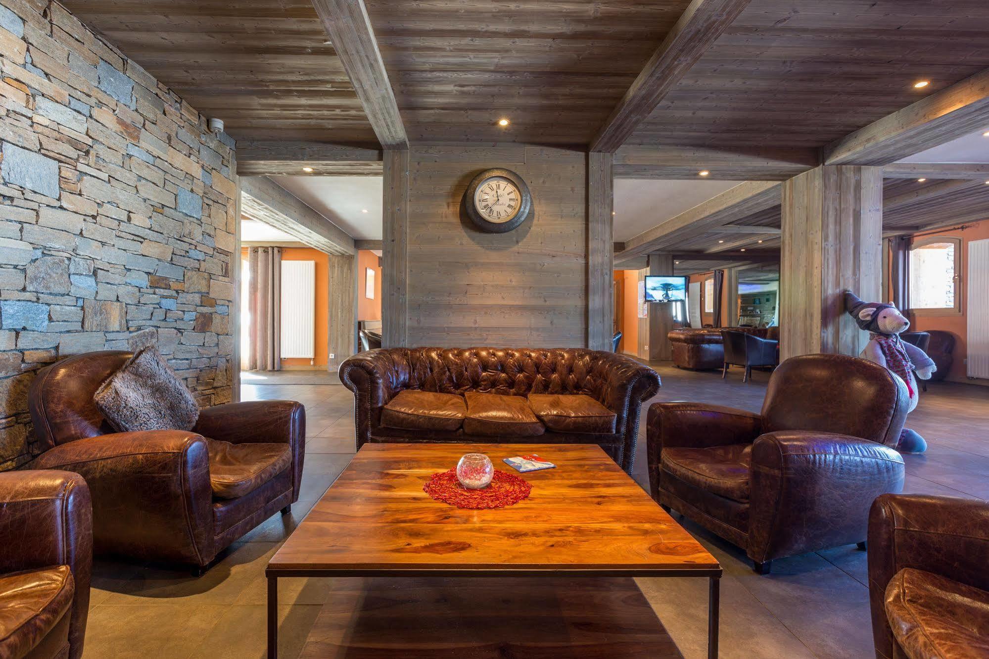 Madame Vacances Lodges Des Alpages La Plagne Exterior photo